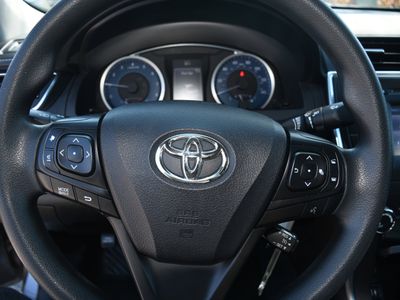 2016 Toyota Camry - Photo 21