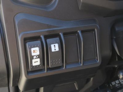 2025 Can-Am Defender MAX XT HD9 - Photo 15