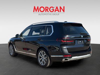 2023 BMW X7 — detail view