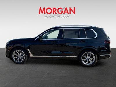 2023 BMW X7 — photo 8 view