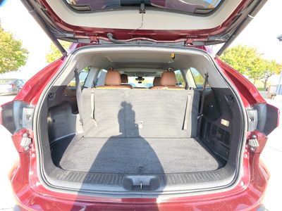 2019 Toyota Highlander — photo 7 view