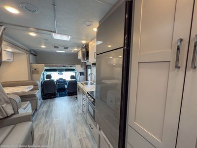 2026 Thor Motor Coach Geneva - Photo 3