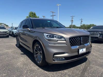 2021 Lincoln Aviator - Photo 3