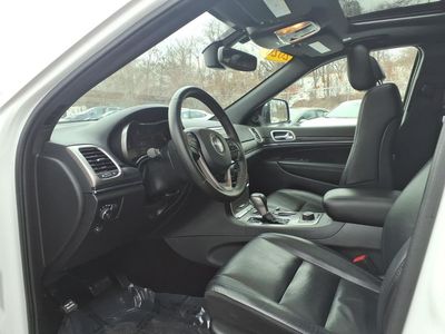 2020 Jeep Grand Cherokee - Photo 24