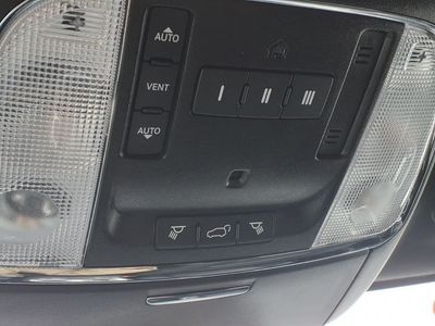 2020 Jeep Grand Cherokee - Photo 18