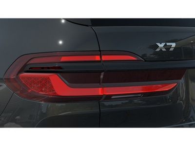 2026 BMW X7 M60i - Photo 8