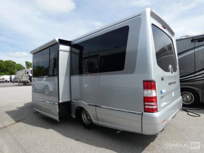 2023 Airstream Atlas - Photo 3