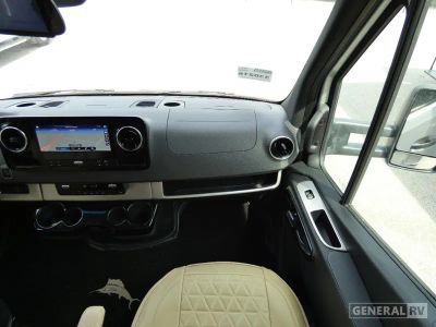 2023 Airstream Atlas - Photo 12