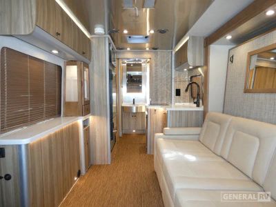 2023 Airstream Atlas - Photo 6
