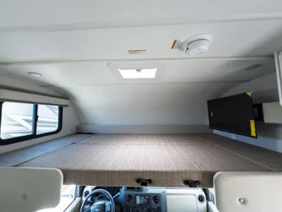 2027 Thor Motor Coach CHATEAU — detail view