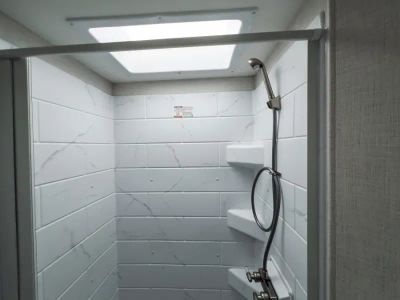 2027 Thor Motor Coach CHATEAU — photo 15 view