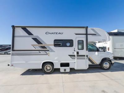 2027 Thor Motor Coach CHATEAU — photo 18 view