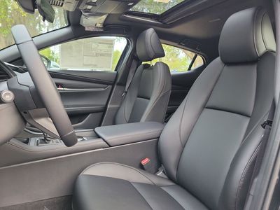 2026 Mazda Mazda3 - Photo 17