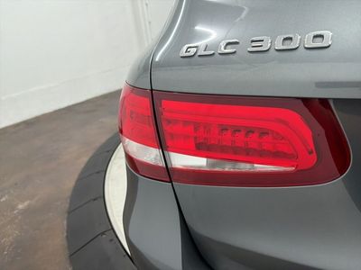 2019 Mercedes-Benz GLC - Photo 11