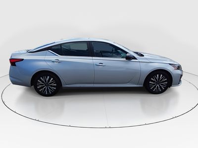 2024 Nissan Altima - Photo 8