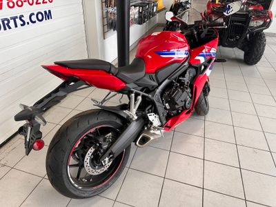 2024 Honda CBR650R ABS - Photo 4