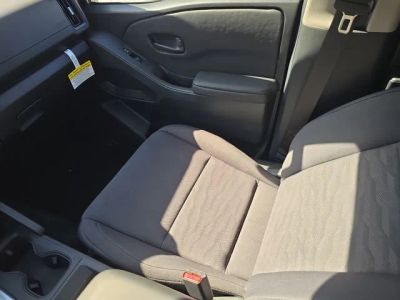 2026 Nissan Frontier — photo 15 view