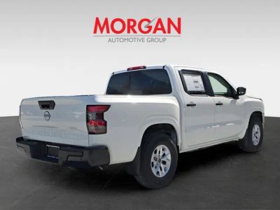 2026 Nissan Frontier — photo 8 view
