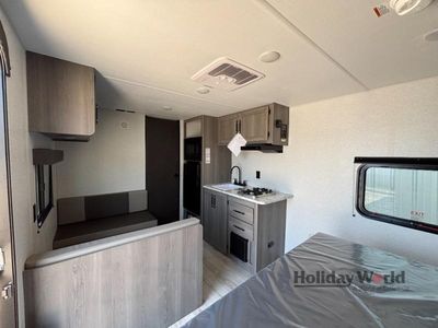 2025 Keystone Hideout Sport Single Axle - Photo 4