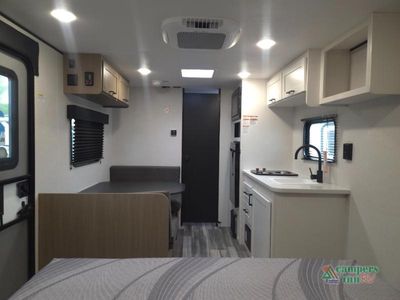 2026 Jayco Jay Flight SLX - Photo 11