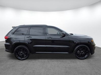 2021 Jeep Grand Cherokee — rear three-quarter view