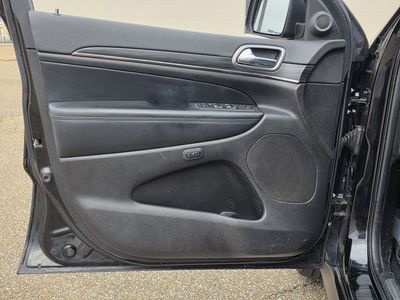 2021 Jeep Grand Cherokee — photo 15 view