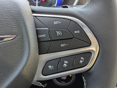 2026 Chrysler Pacifica — photo 27 view