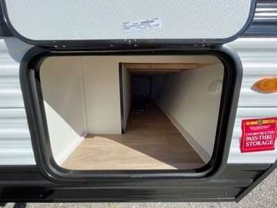 2026 Grand Design Transcend One - Photo 9