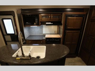 2017 Coachmen RV Freedom Express Liberty Edition - Photo 17