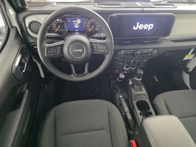2026 Jeep Wrangler — photo 12 view