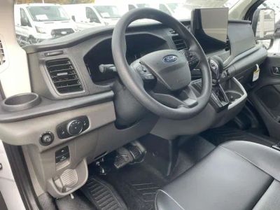 2026 Ford Transit-350 - Photo 16