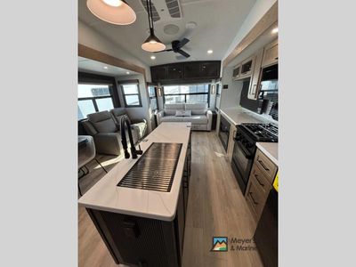 2026 Forest River RV Rockwood Signature - Photo 24