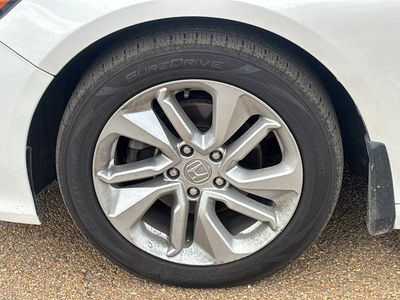 2020 Honda Accord - Photo 22