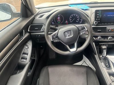 2020 Honda Accord - Photo 4