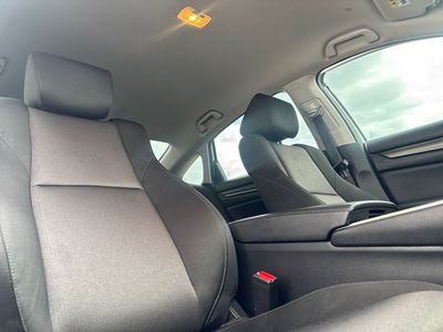 2020 Honda Accord - Photo 23