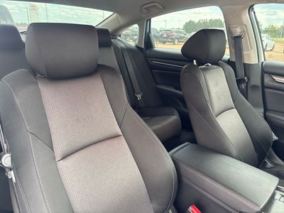 2020 Honda Accord - Photo 14