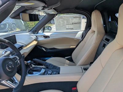2026 Mazda MX-5 Miata — photo 17 view