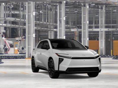 2026 Toyota bZ - Photo 18