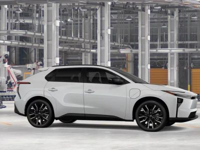 2026 Toyota bZ - Photo 15