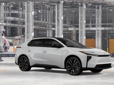 2026 Toyota bZ - Photo 16