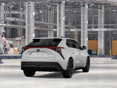 2026 Toyota bZ - Photo 11