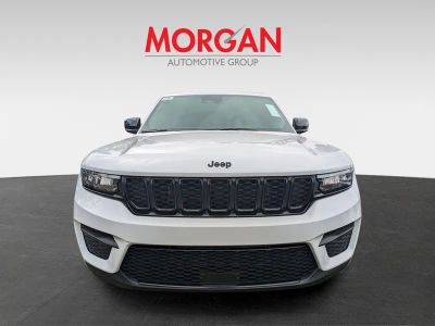 2025 Jeep Grand Cherokee — photo 7 view