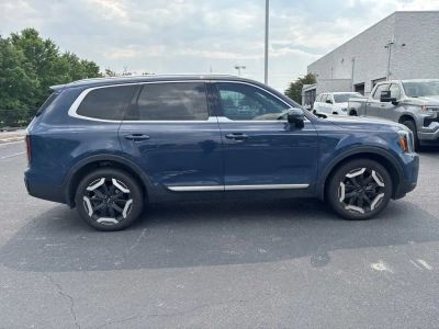 2024 Kia Telluride - Photo 2