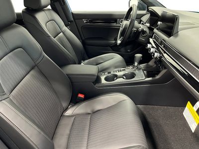 2026 Honda Civic Hatchback Hybrid - Photo 28