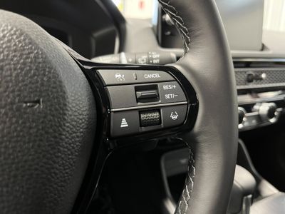 2026 Honda Civic Hatchback Hybrid - Photo 17