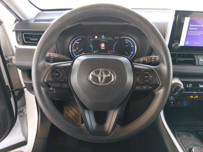 2024 Toyota RAV4 - Photo 12
