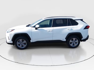 2024 Toyota RAV4 - Photo 4