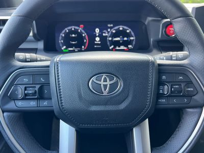 2026 Toyota 4Runner i-FORCE MAX - Photo 25
