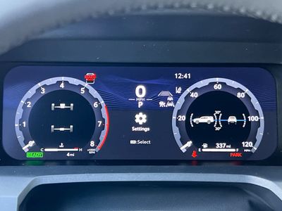 2026 Toyota 4Runner i-FORCE MAX - Photo 28