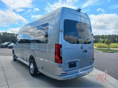 2026 Airstream Interstate 24GT - Photo 8